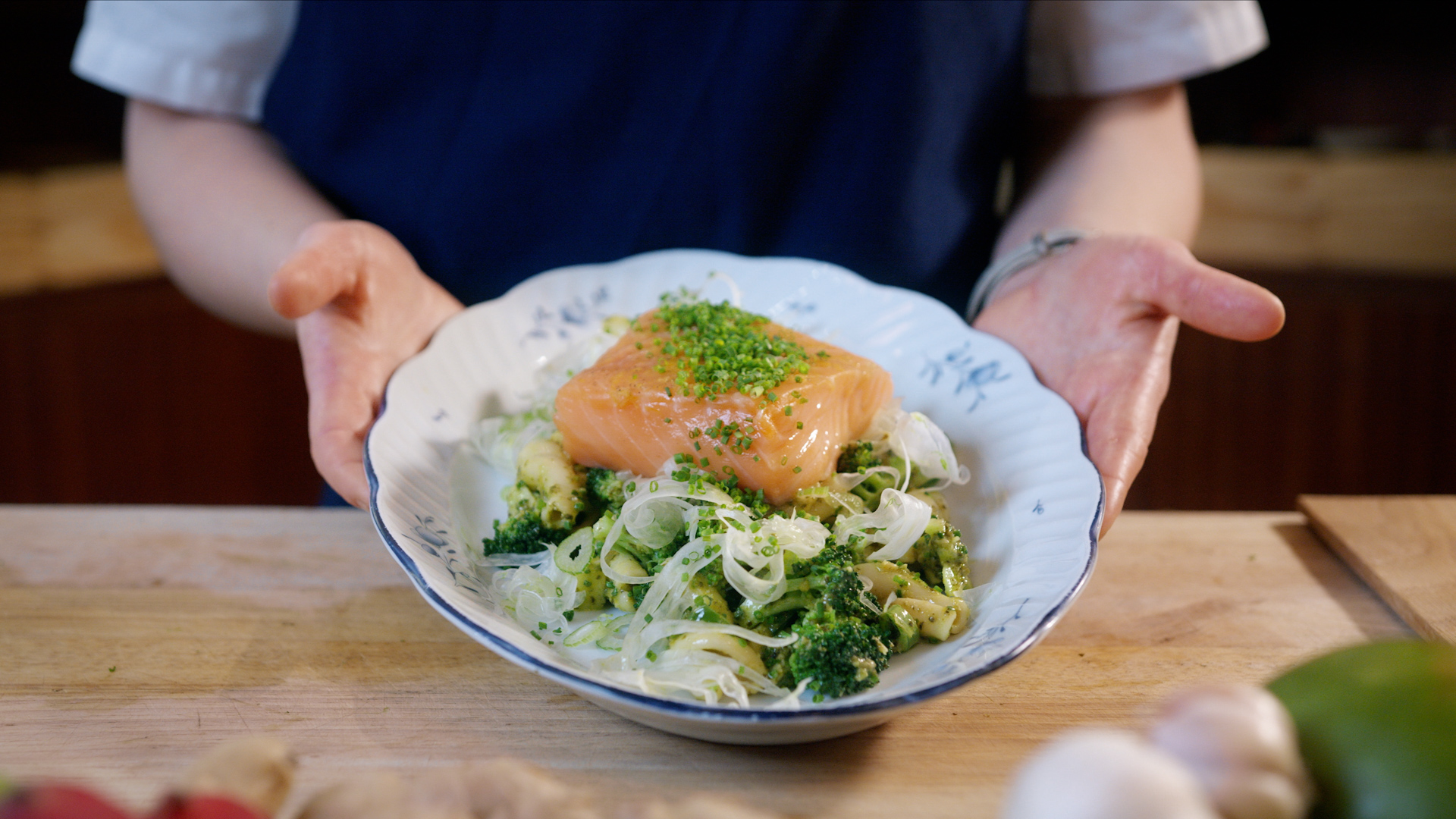 Pastasalat med laks 37